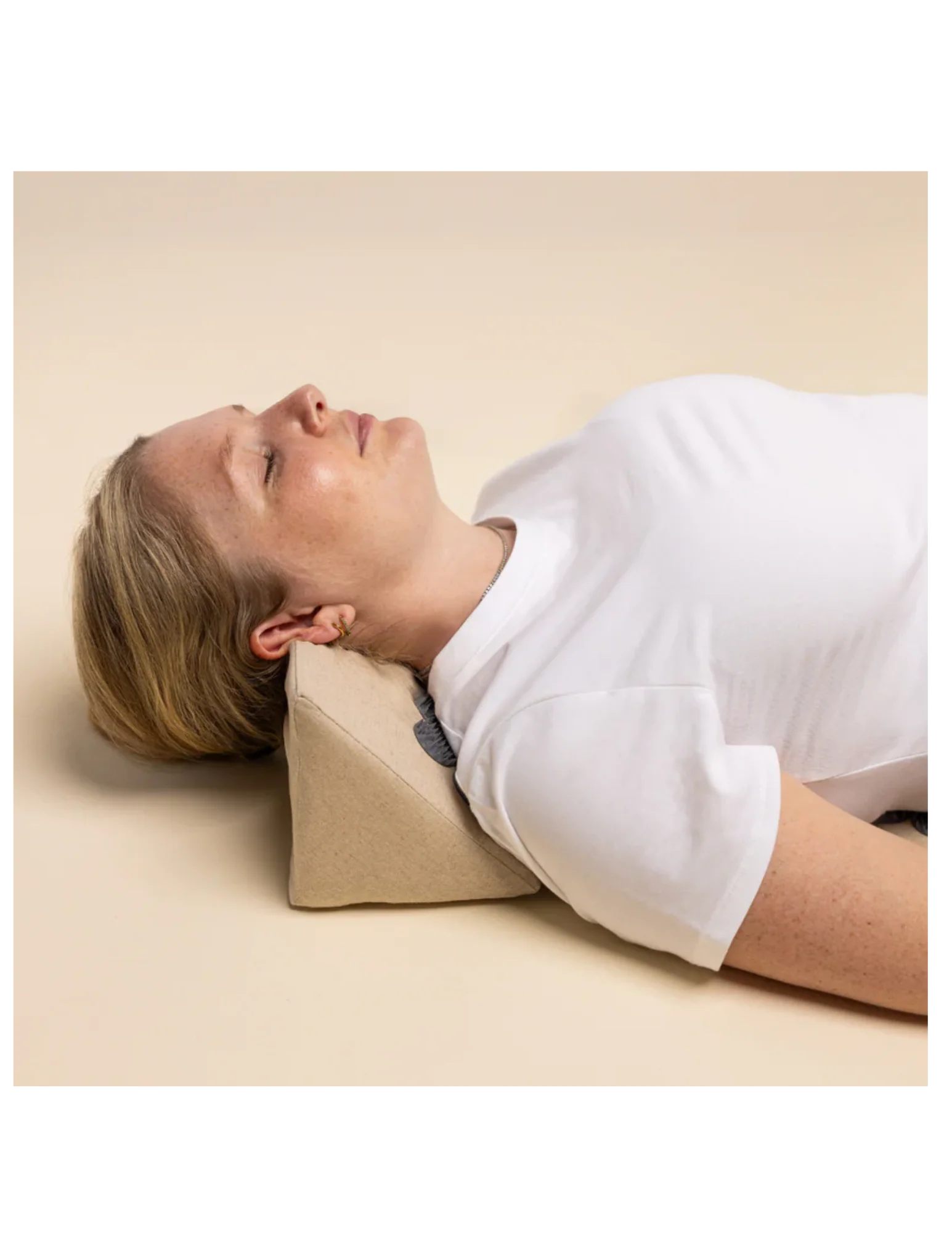 Acupressure Neck Wedge - Image 3